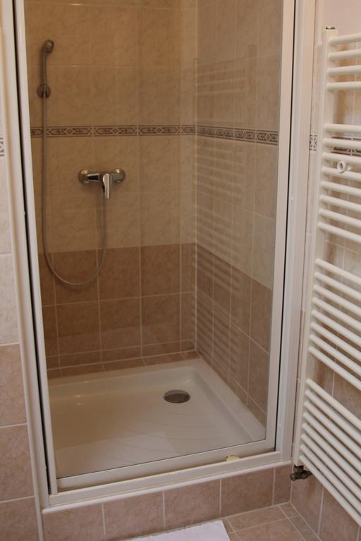 Apartmany Racianska Apartment *
