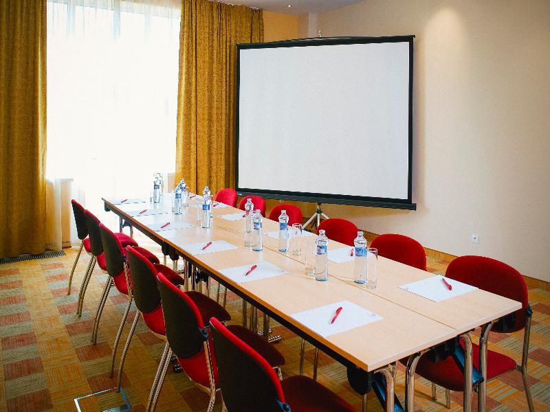 Vienna House Easy By Wyndham Hotel 3*