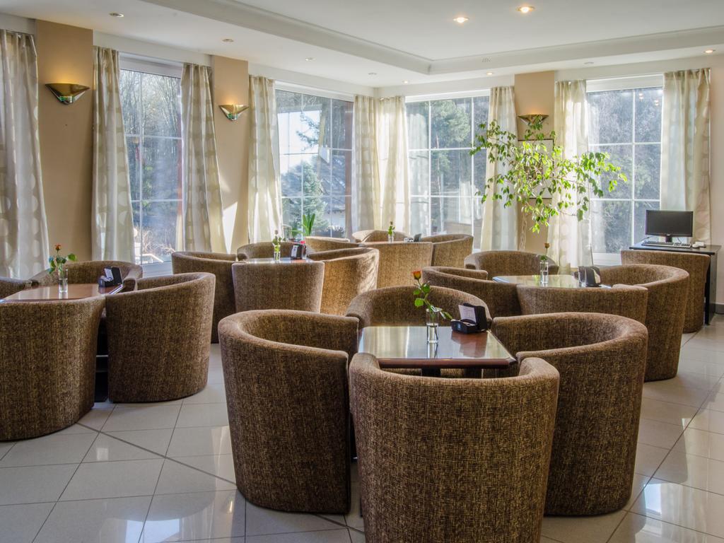 Hotel West