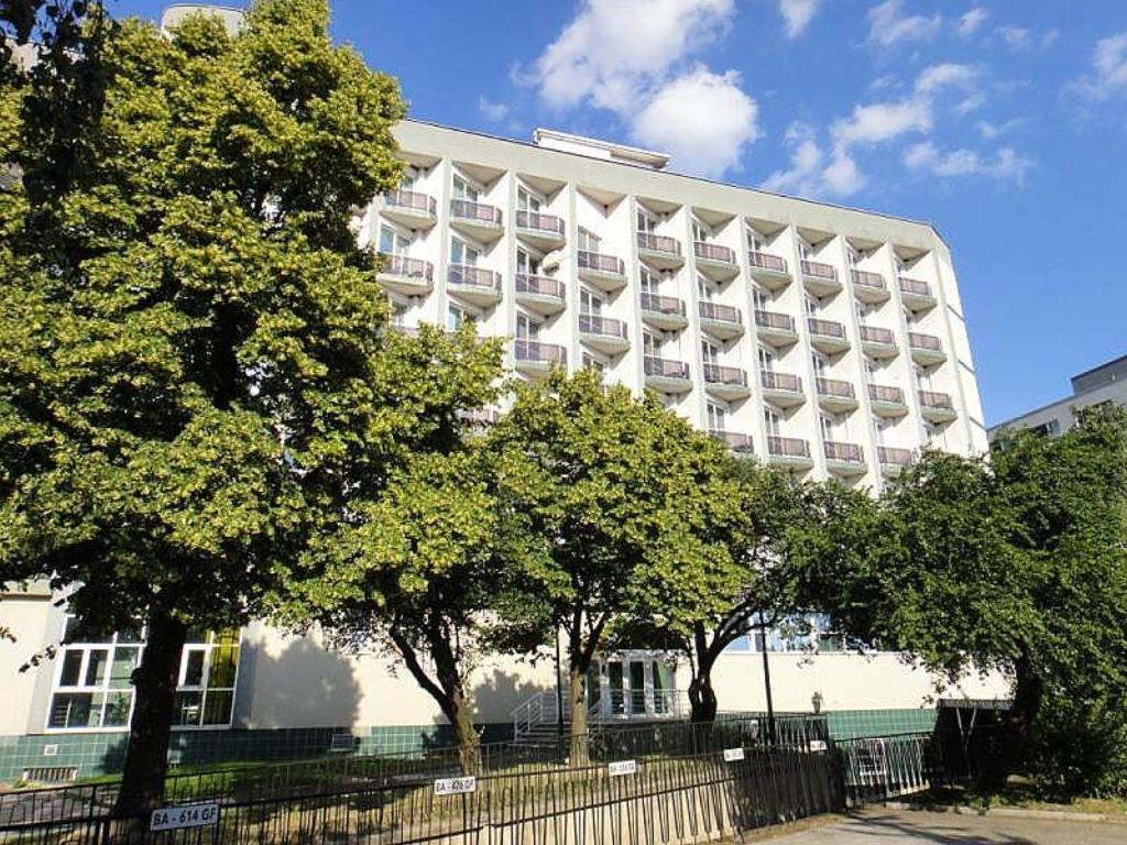 Modena Hotel