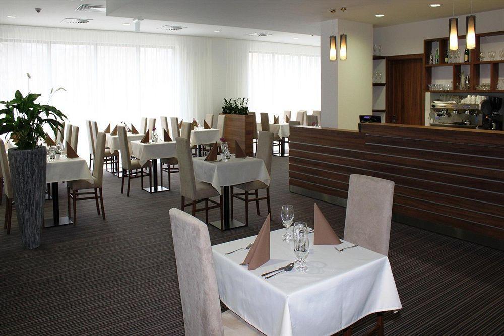 Saffron Hotel