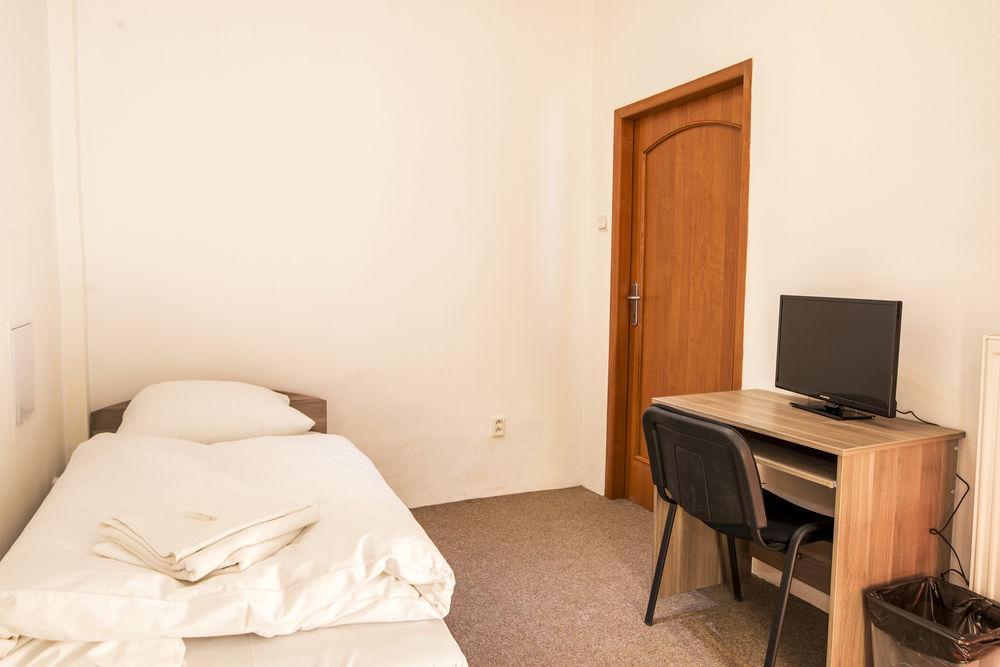 Petit Hotel