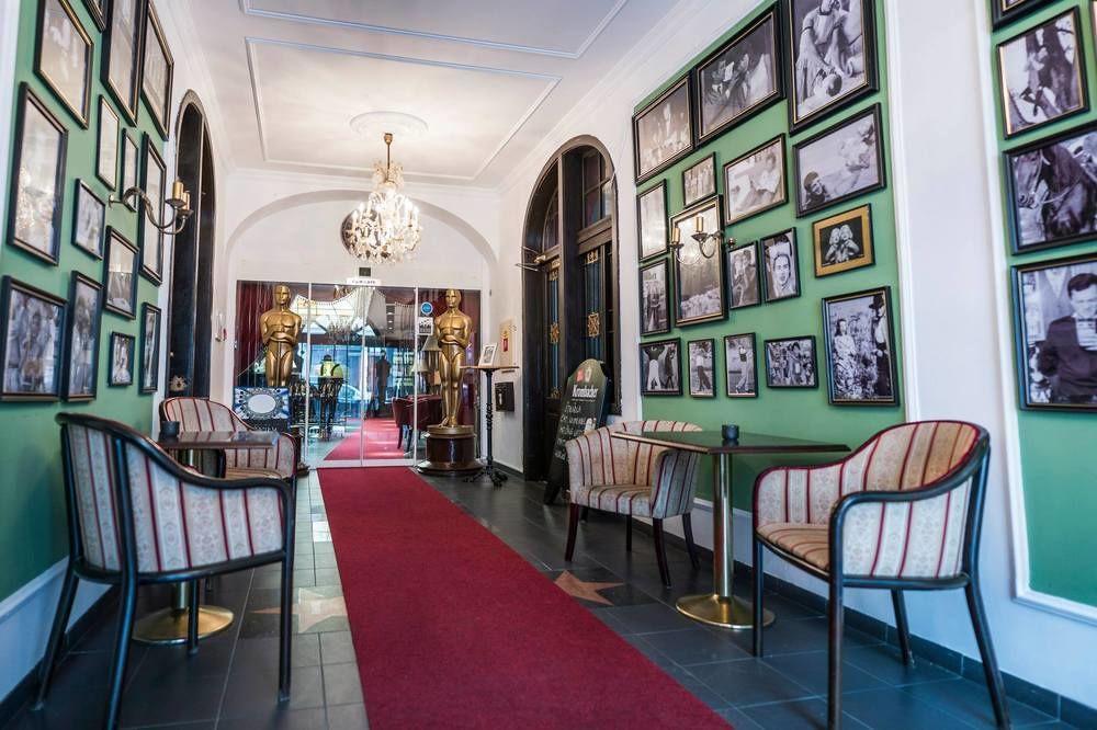 Film Khách sạn Bratislava