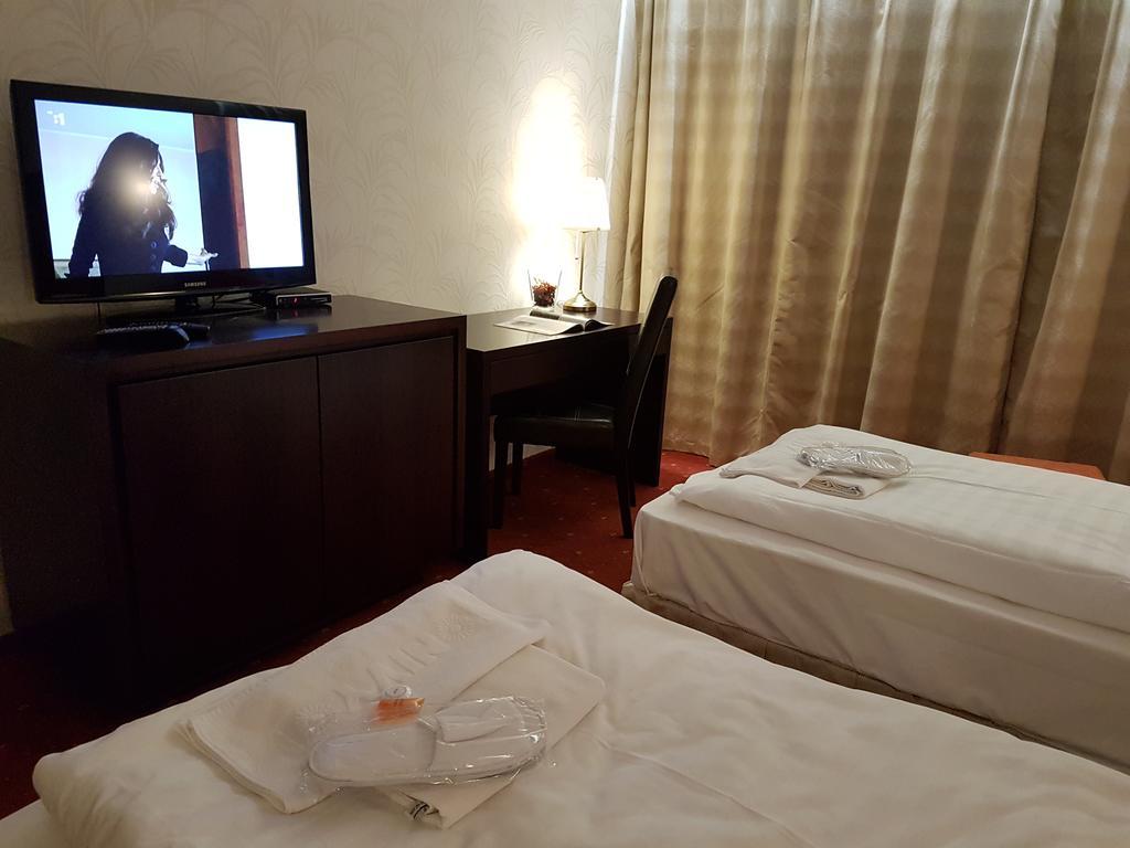 Nivy 3* Bratislava