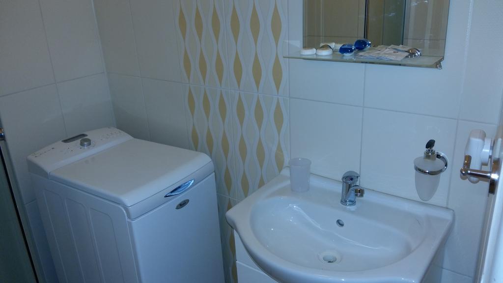 Andreevsky Apartment *