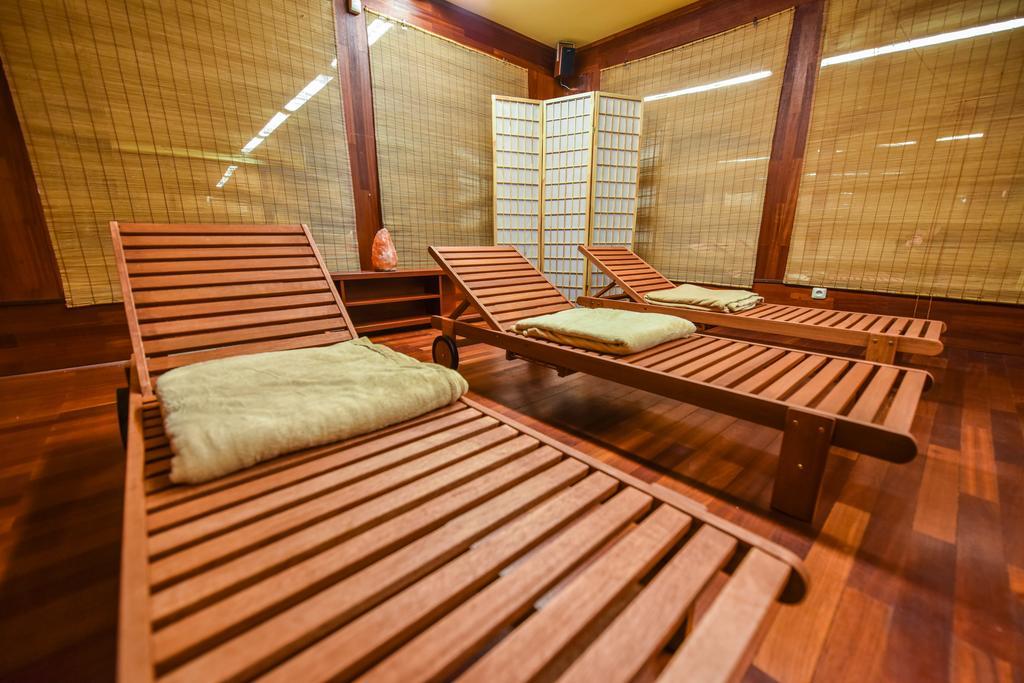 Raki Hotel 3*