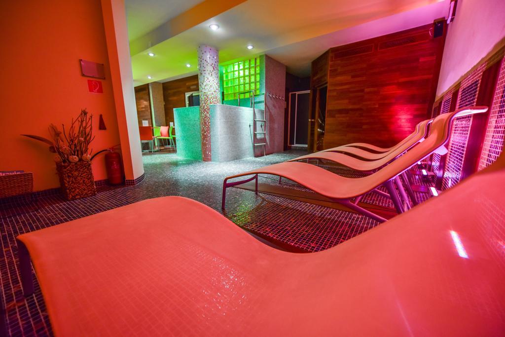 Hotel Raki 3*