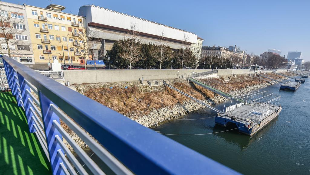 Gracia Botel Bratislava