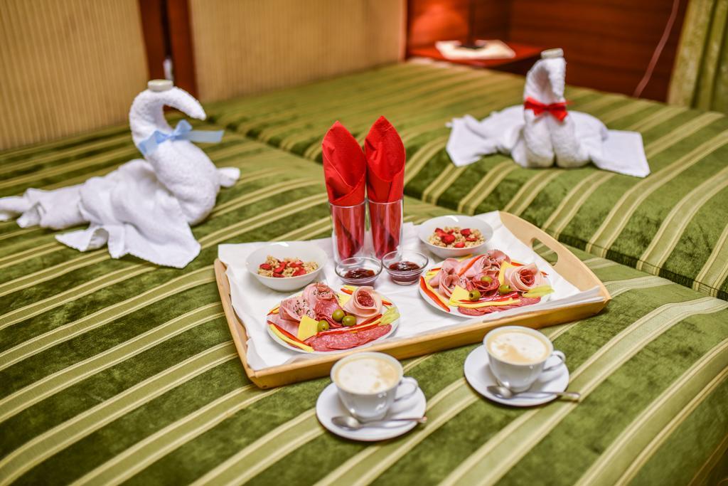 Hotel Raki 3*
