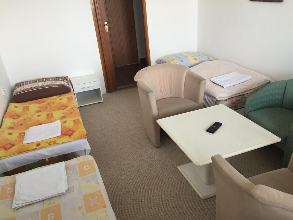 Apartman Krizna Apartment *