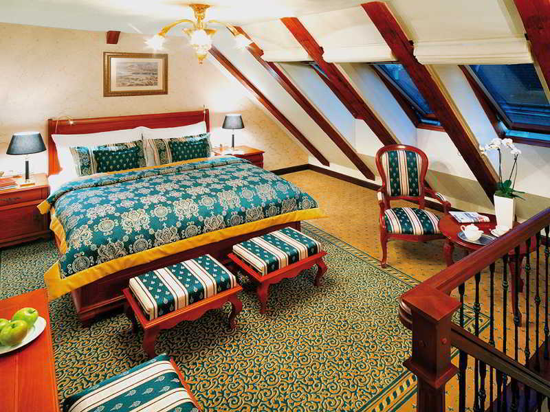 Arcadia Boutique 4*