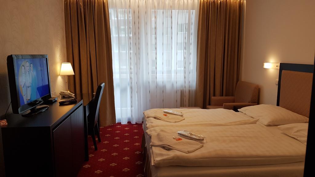 Nivy 3* Bratislava