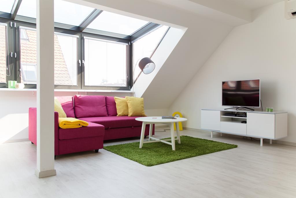 In City Bastova Apartamento