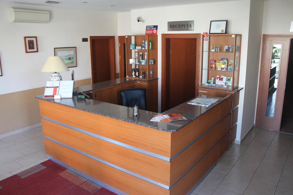 Hotel Dominika 3*