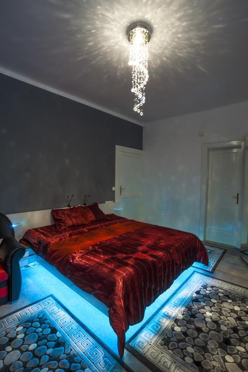 Luxury Air-conditioned In Old Town Bratislava