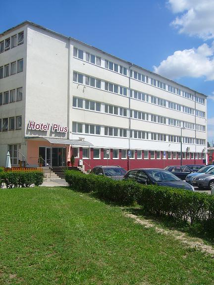 Hotel Hotel Plus