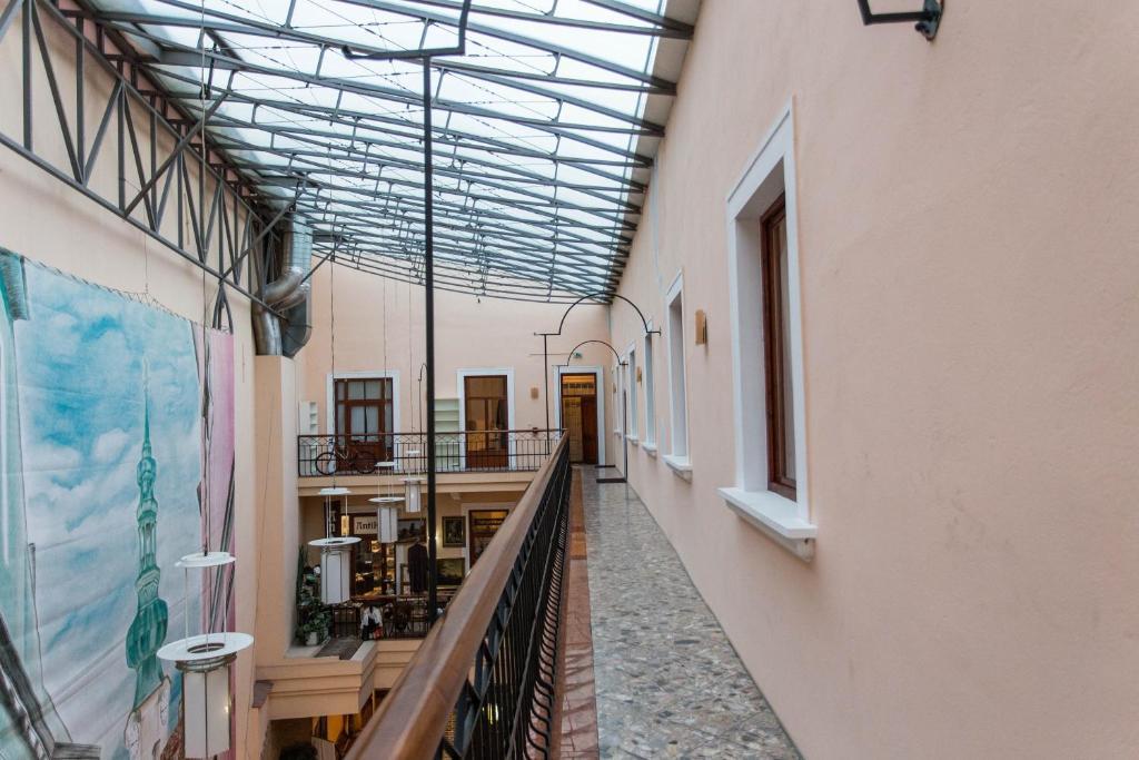 Hotel Old 2*