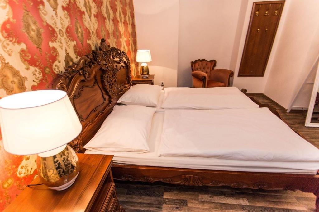 Old 2* Bratislava