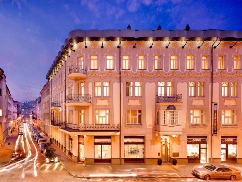 Hotel Roset & 4*