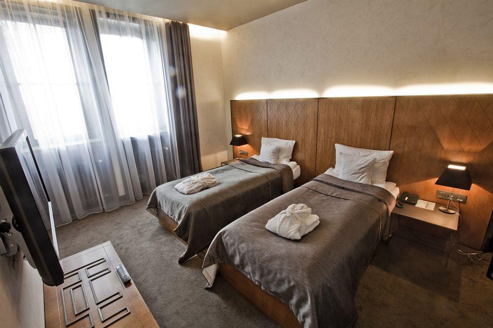 Albrecht 4*