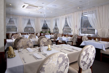Pressburg 3*