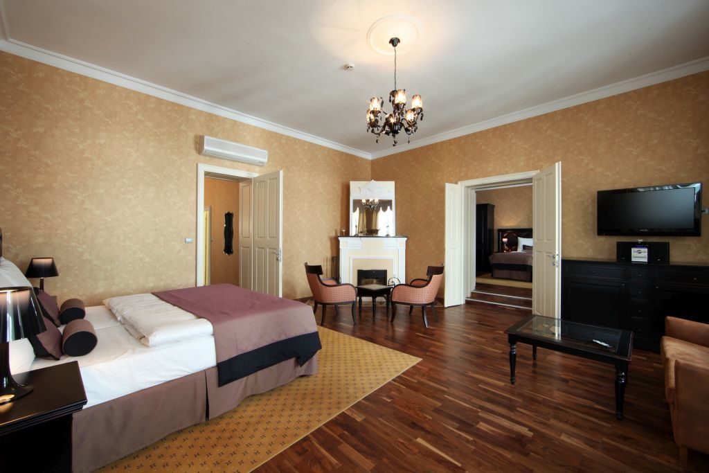 Skaritz & Hotel 4*