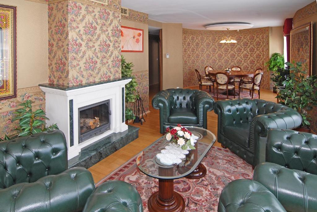 Hotel President
