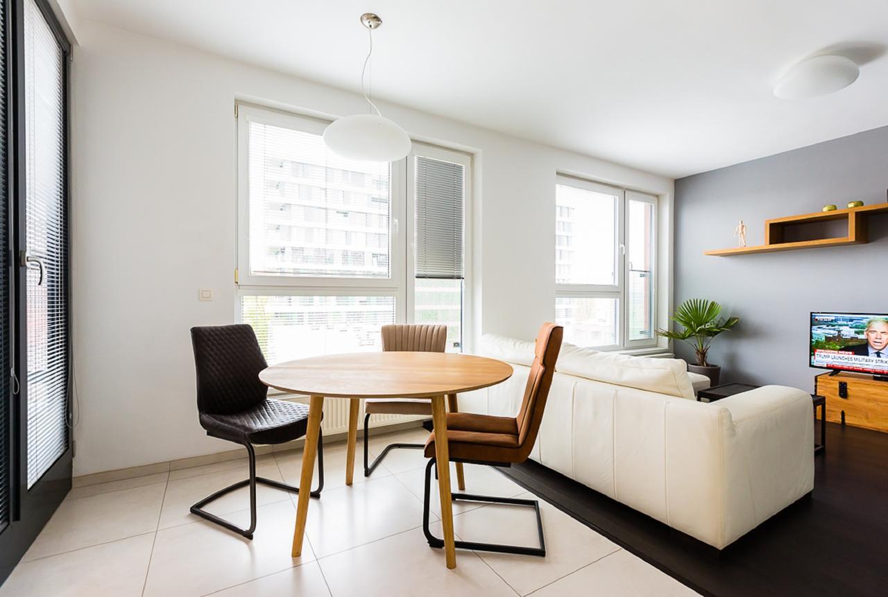 Jm Apartments Viktoria Nivy - Free Garage Parking Apartment