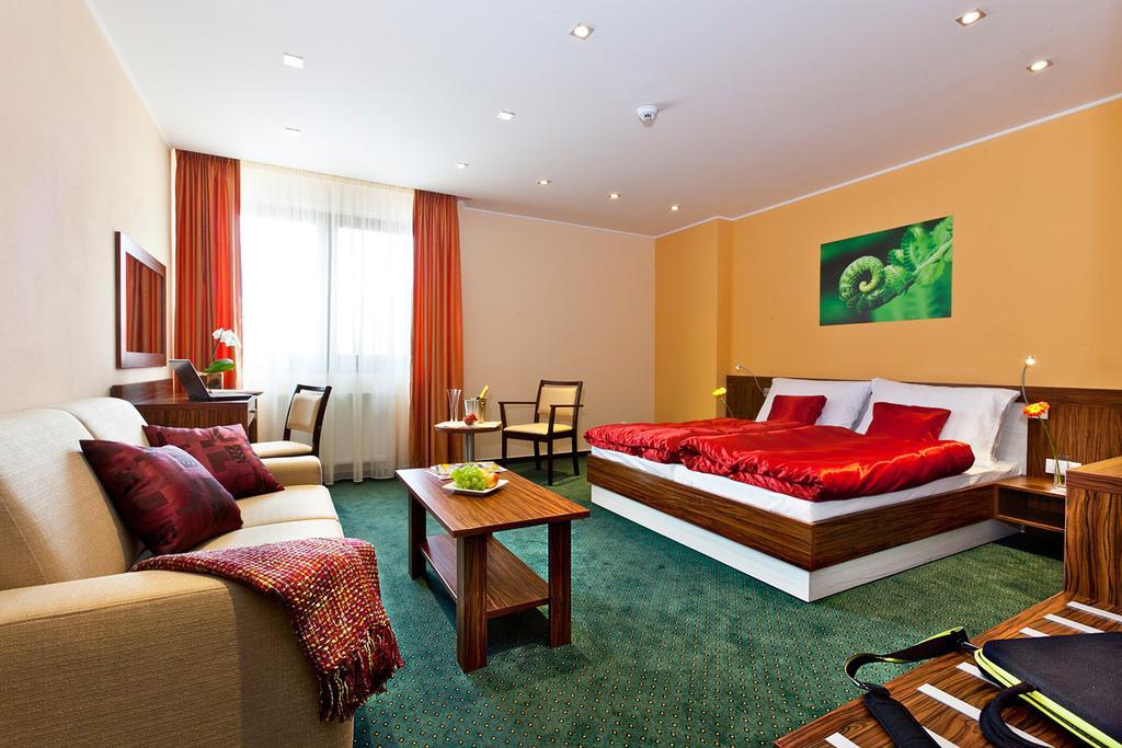 Viktor 3* Bratislava