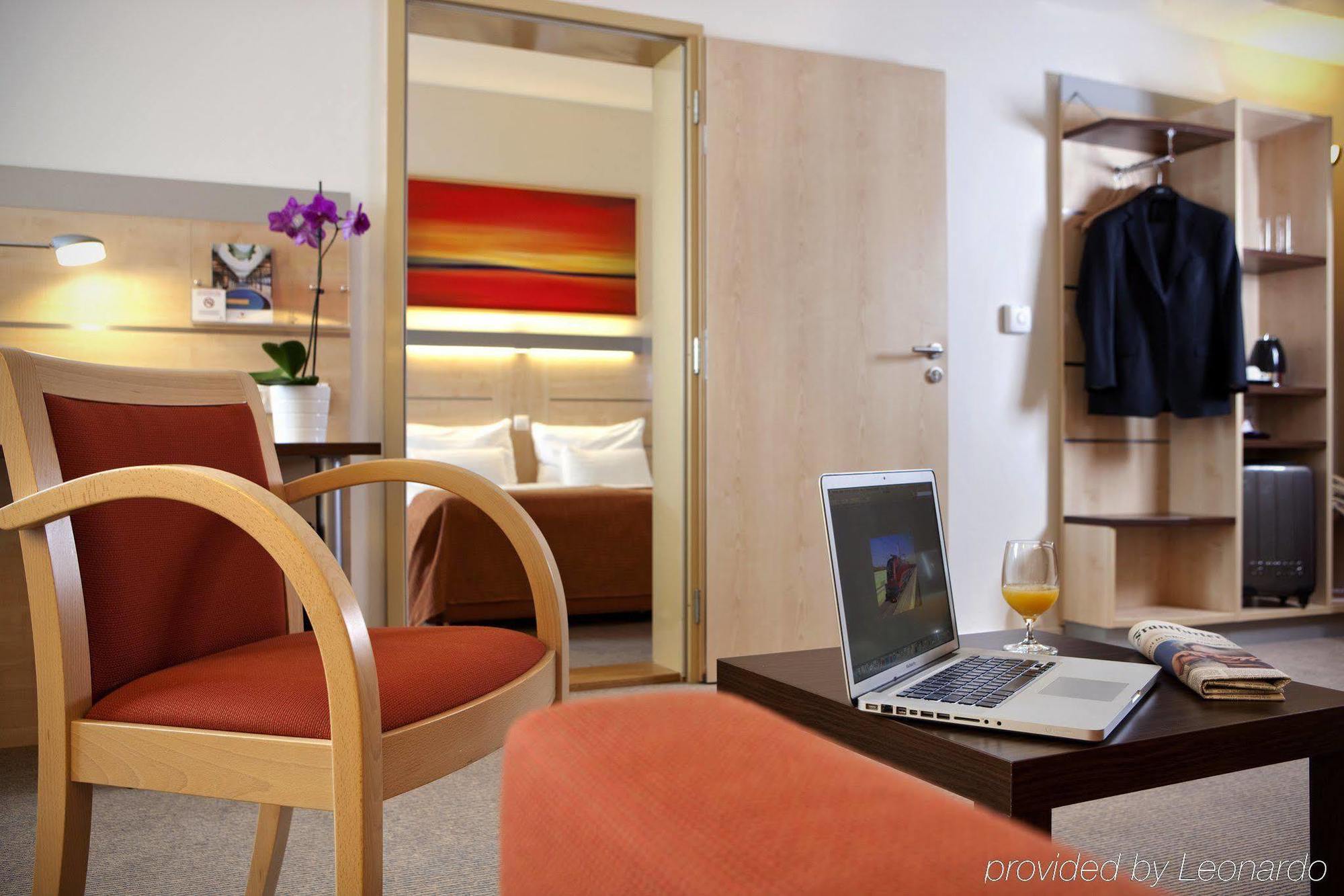 Vienna House Easy By Wyndham 3*