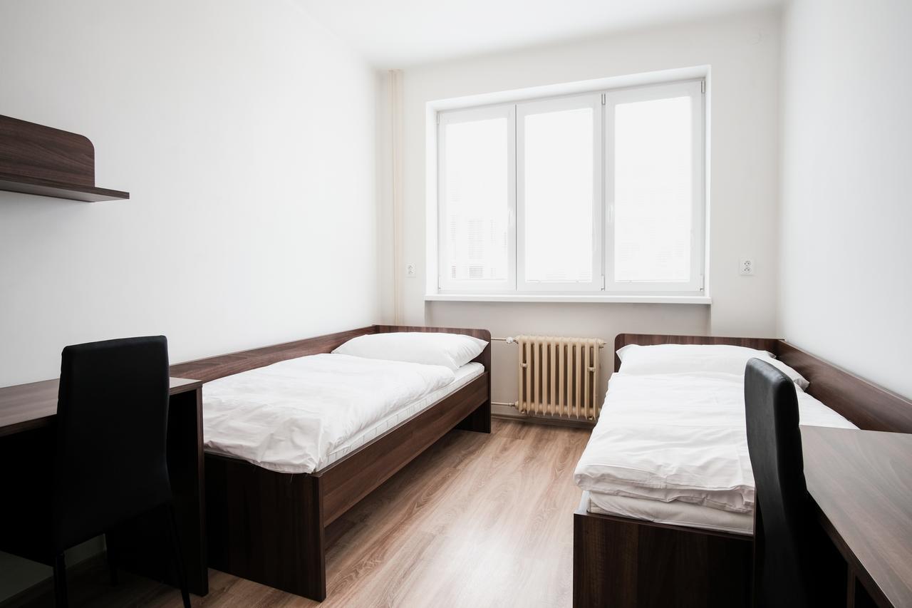 Hostel Nobelova *