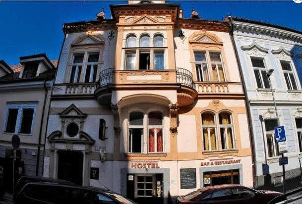 Downtown Hotel 3*