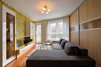 Ambiente Serviced - District Ii Apartment