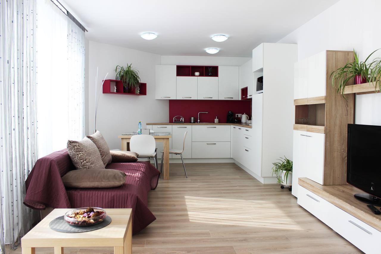 Leo Augustus Apartment