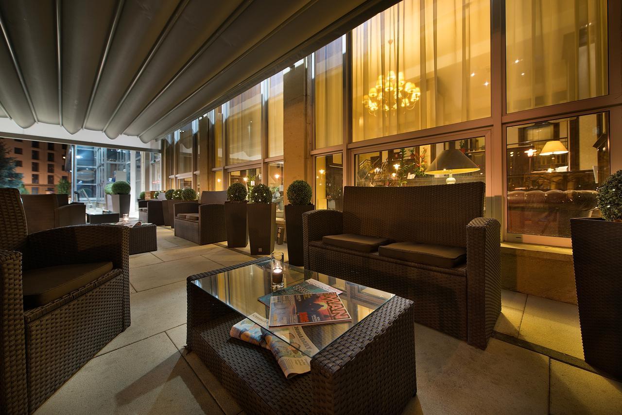 Hotel Apollo 4*