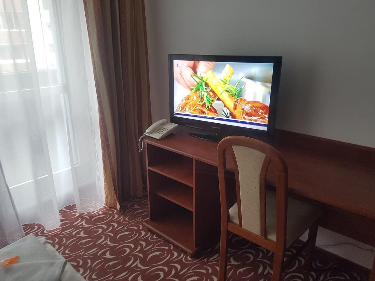Nivy Hotel 3*