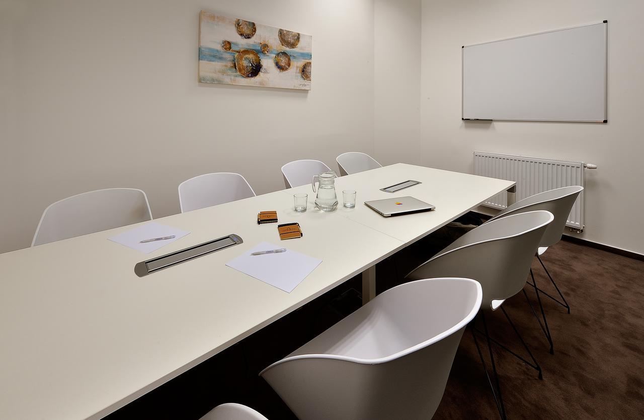 Charming & Cozy Ambiente 3* Pressburg