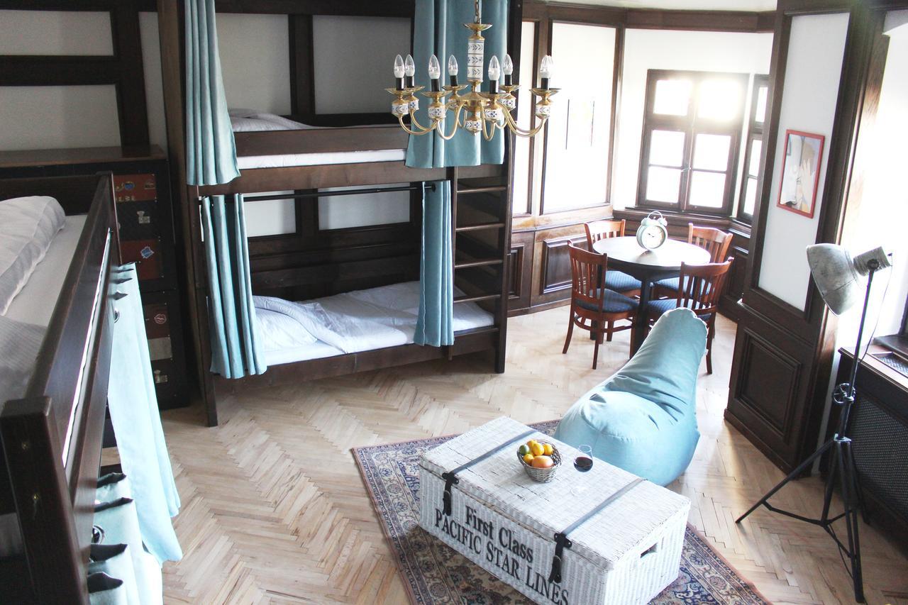 Zeitlos Boutique Hostel *