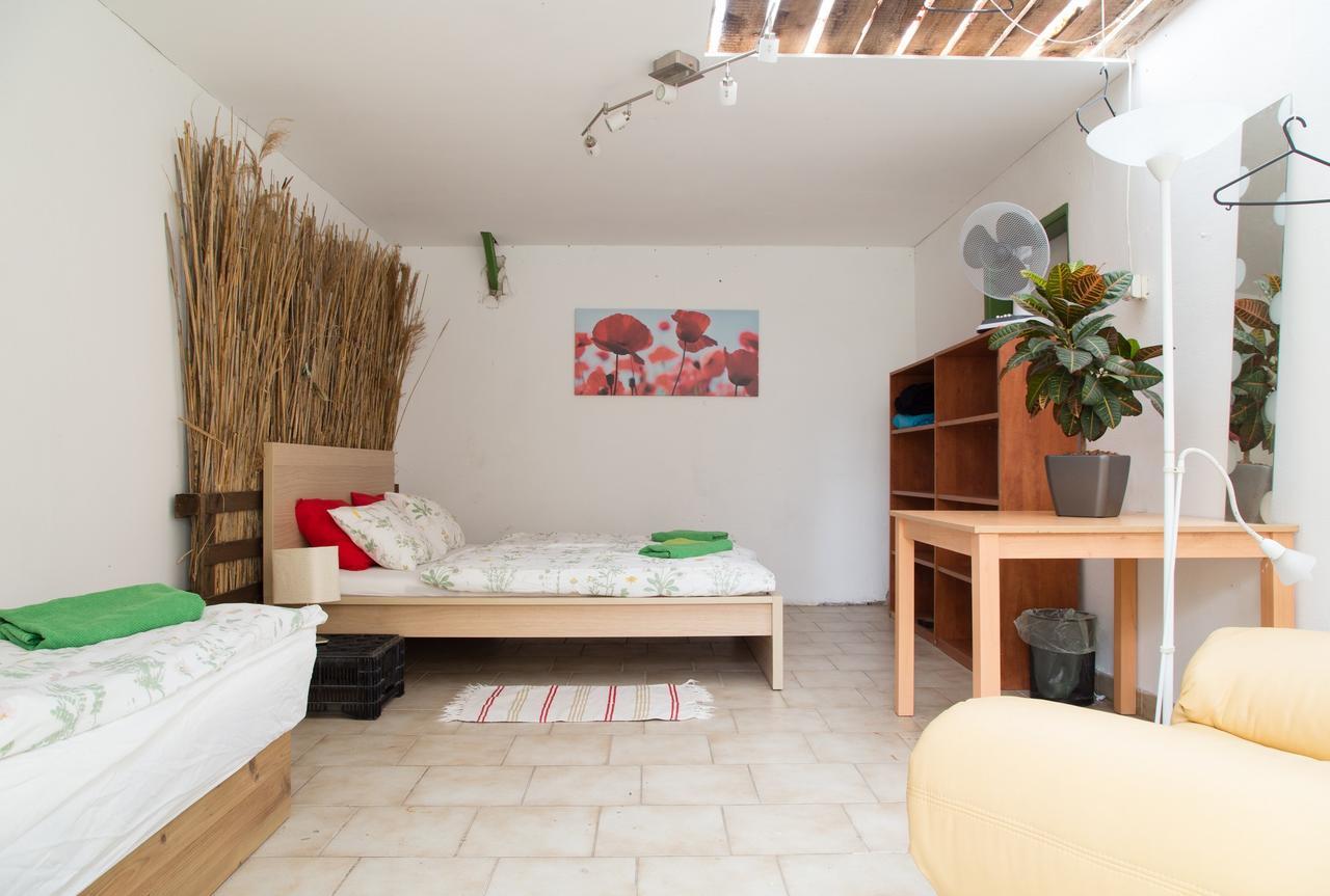 Rastlinky.sk Greenhouse Guestrooms Bratislava