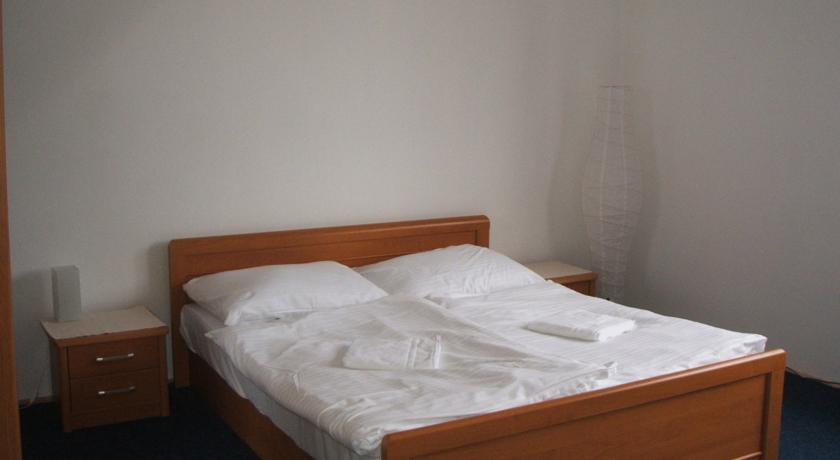 Petit Hotel