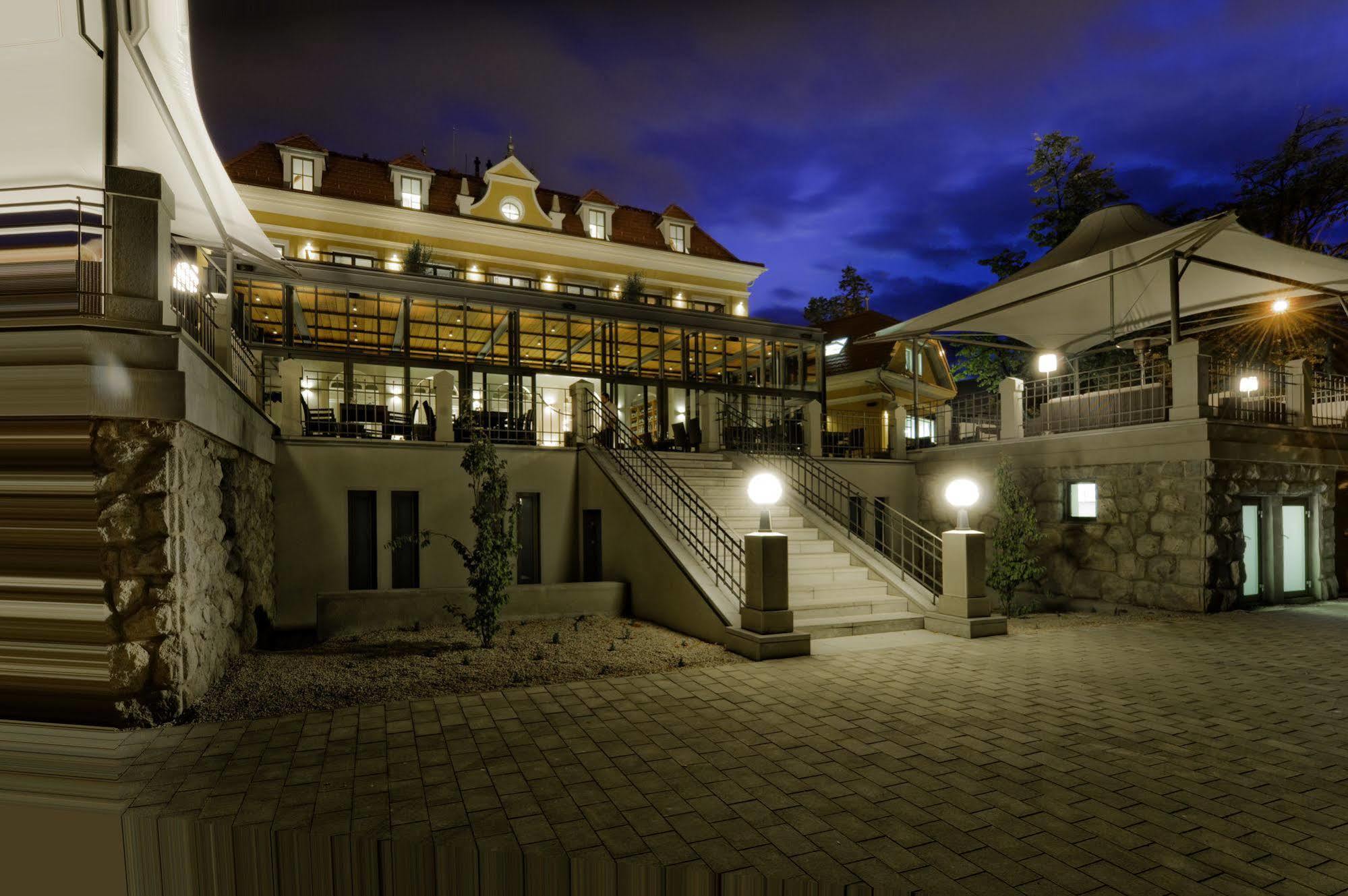 Hotel Albrecht 4*