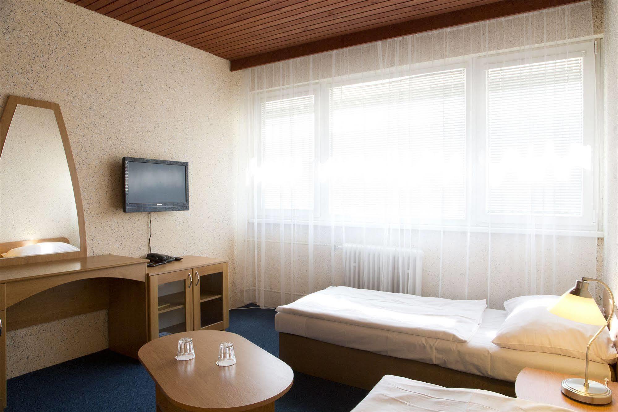 Garni Junior 3* Bratislava