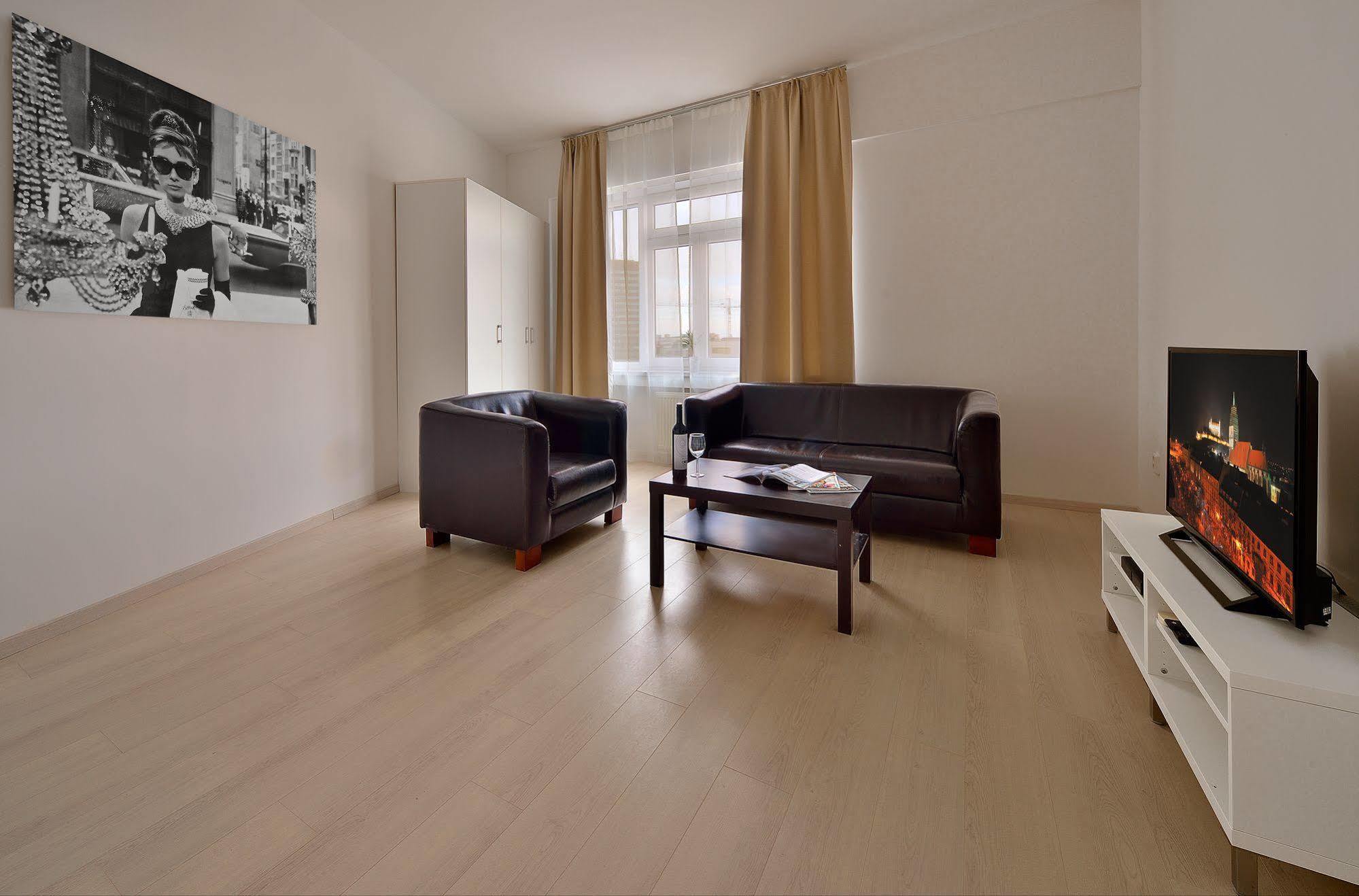 Apartment Self Check-In Apartments By Ambiente *