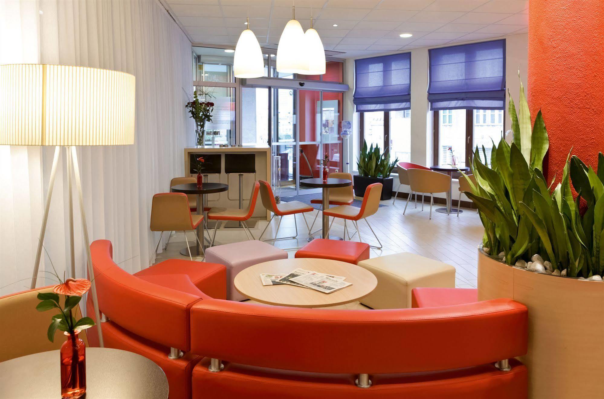 Ibis Centrum Hotel 3*