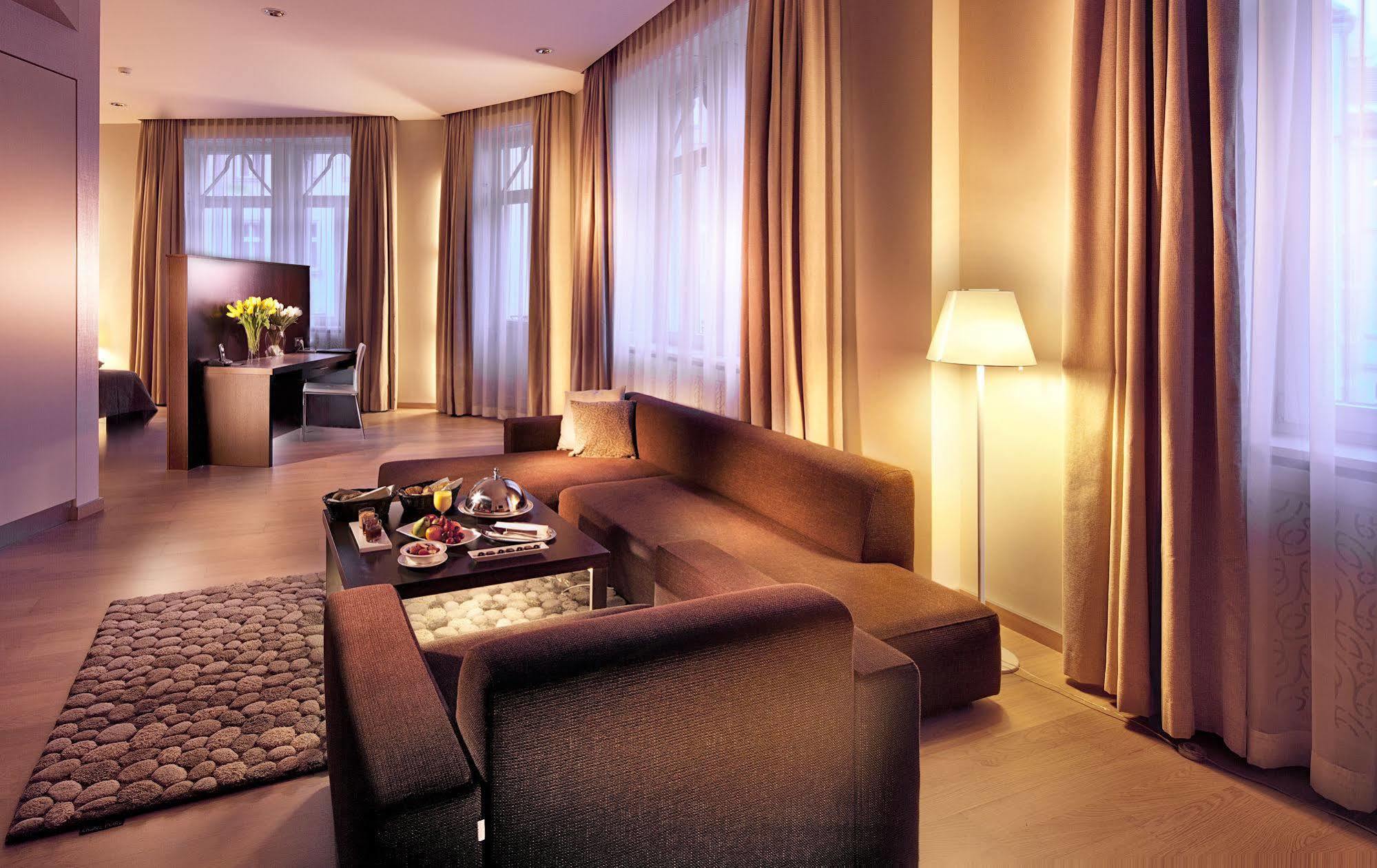 Roset & Hotel Bratislava