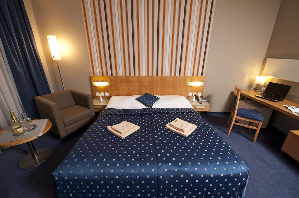 Blue Hotel 3*