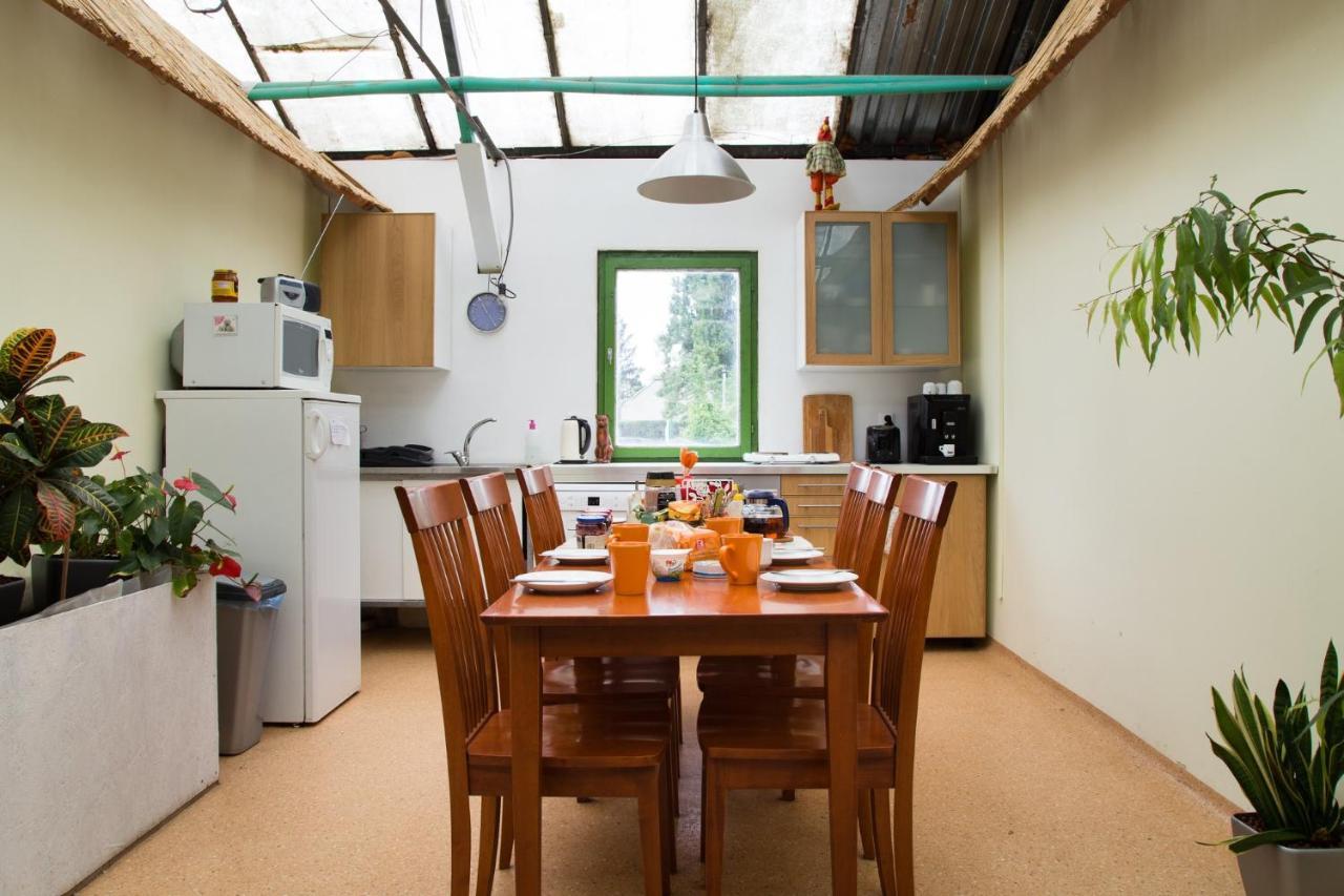 Rastlinky.sk Greenhouse Guestrooms * Bratislava