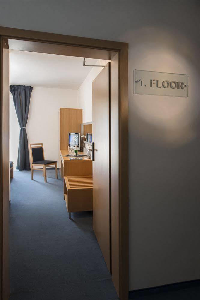 Hotel Felicity Garni Bratislava