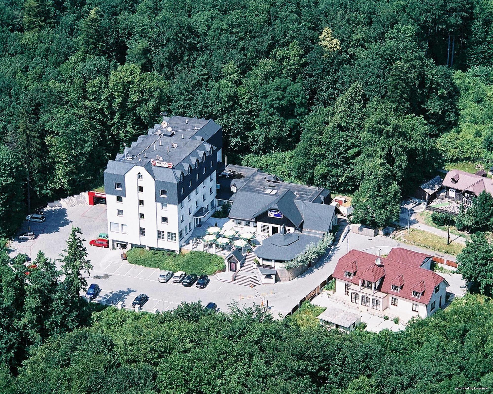 West Pressburg