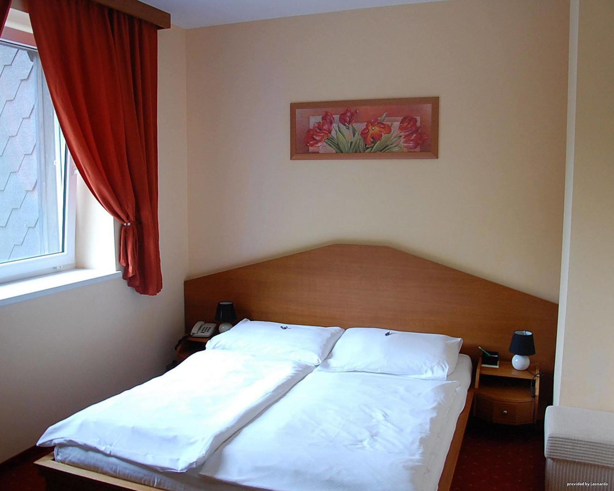 Hotel West Bratislava